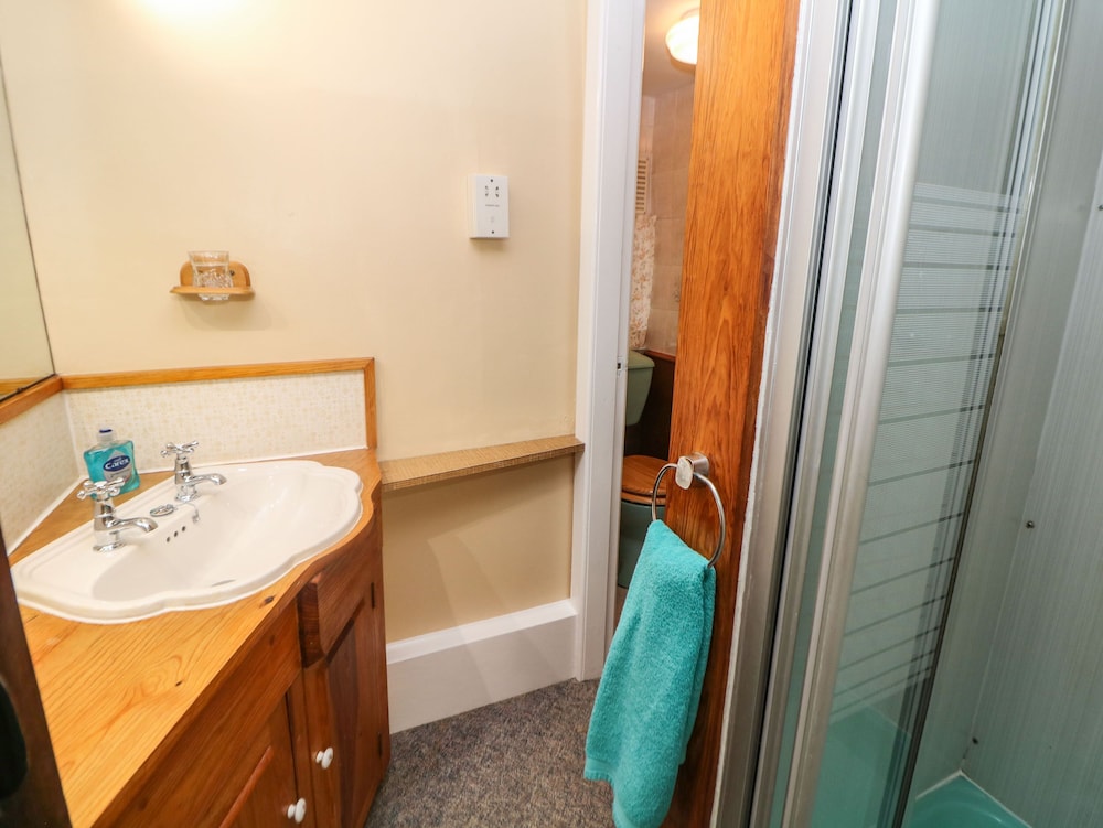 Hope Valley Vacations - Sycamore Cottage - Property Image 5