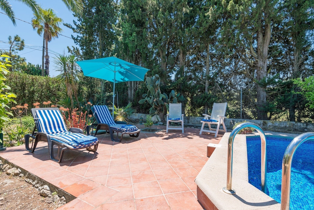 Villa in Campanet With Private Pool & Tennis