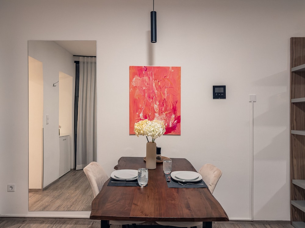 CREST - Riverside Lofts & Studios
