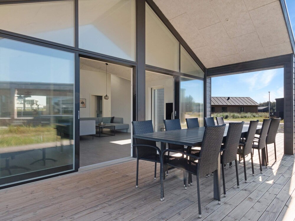 Holiday Home, 950m From sea
