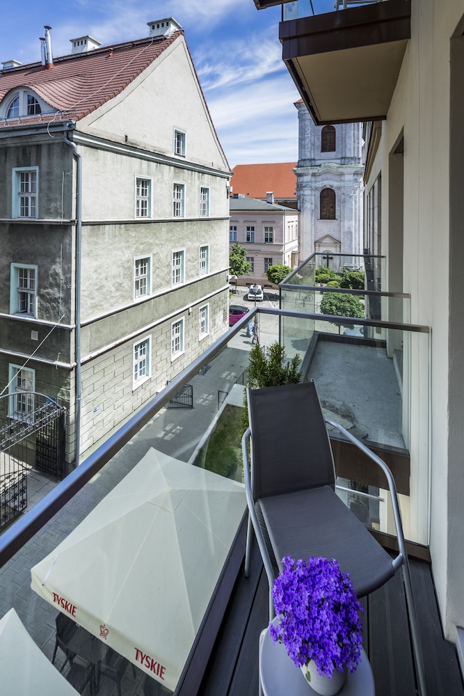 UNIC Apartments Dominikańska