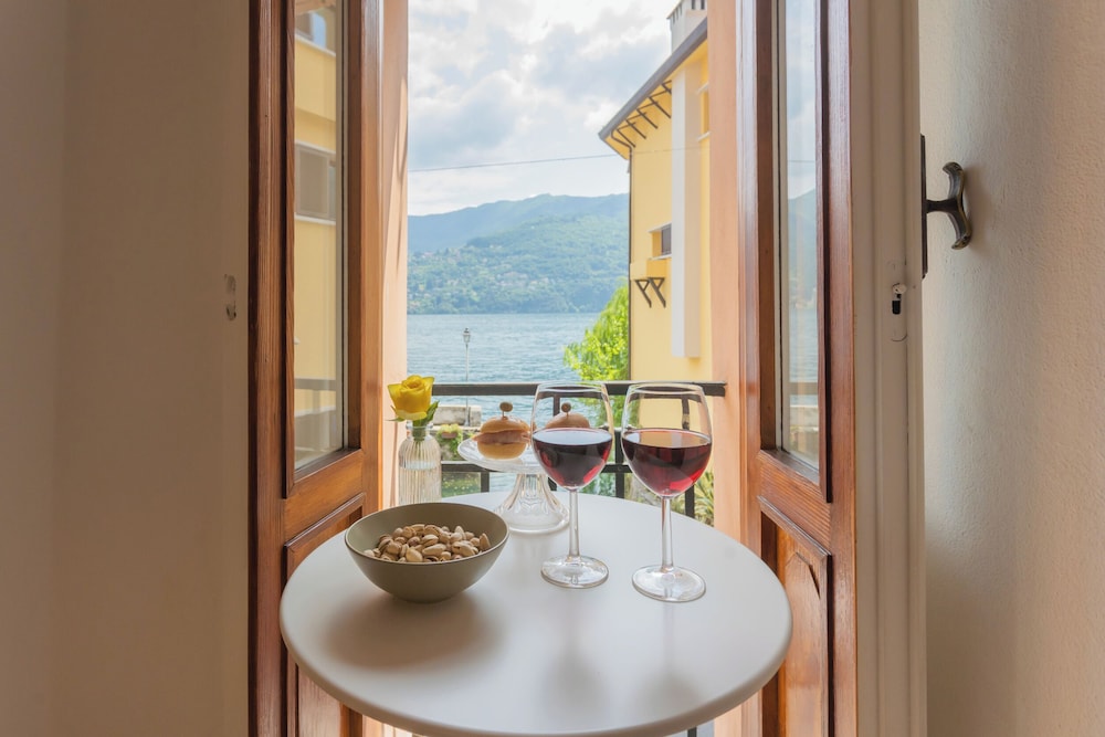Il Porticciolo by Rent all Como