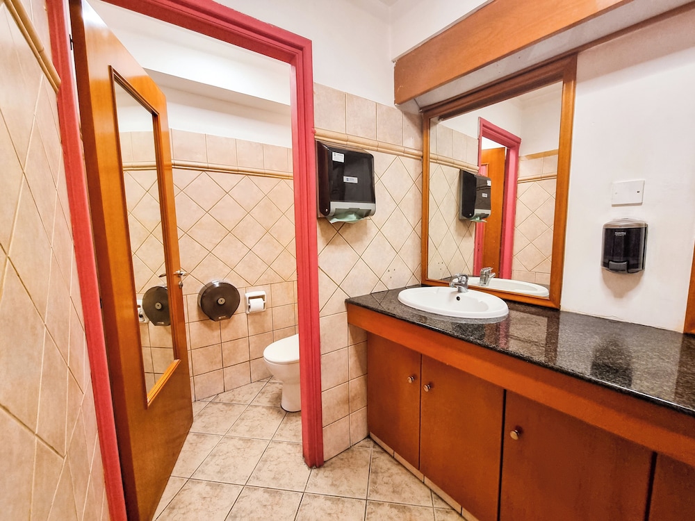 Unique City Hostel 100 meters from Beach