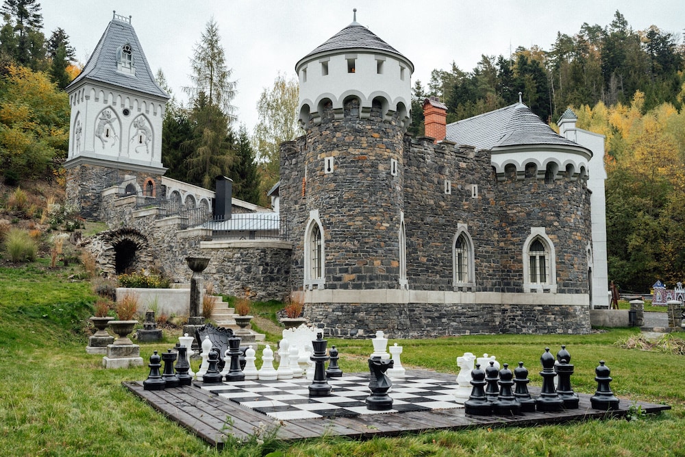 Hrad Kunzov Boutique Hotel