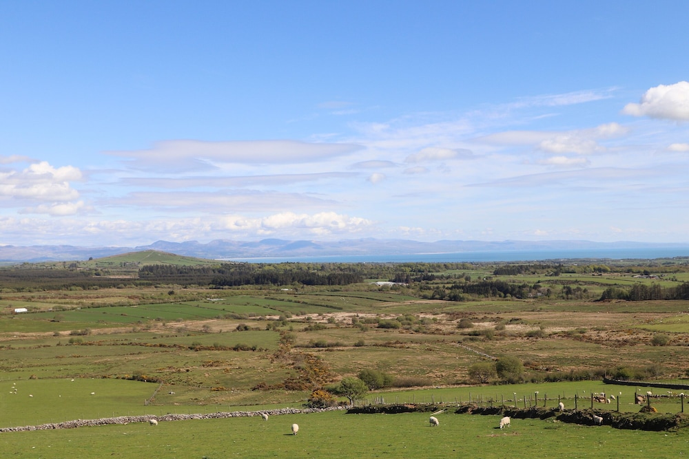 Ty Newydd Caravan