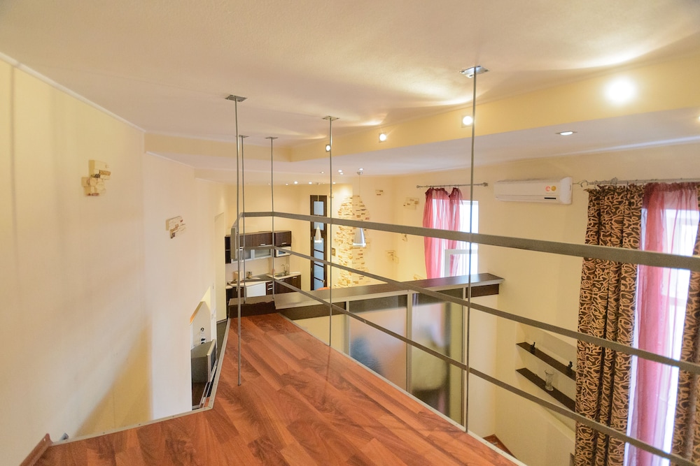 Kiev Accommodation Hotel Service