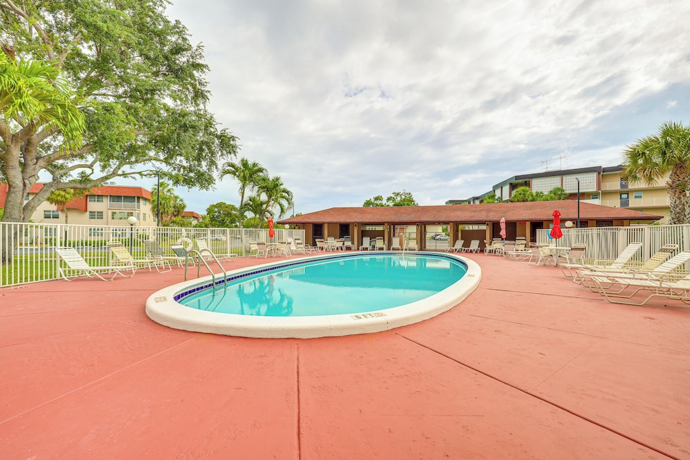 8 Mi to Dtwn Fort Lauderdale: Condo w/ Pool Access