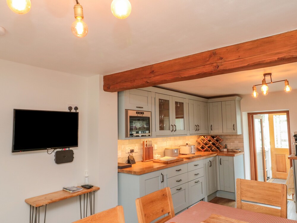 5 Rosedale Abbey