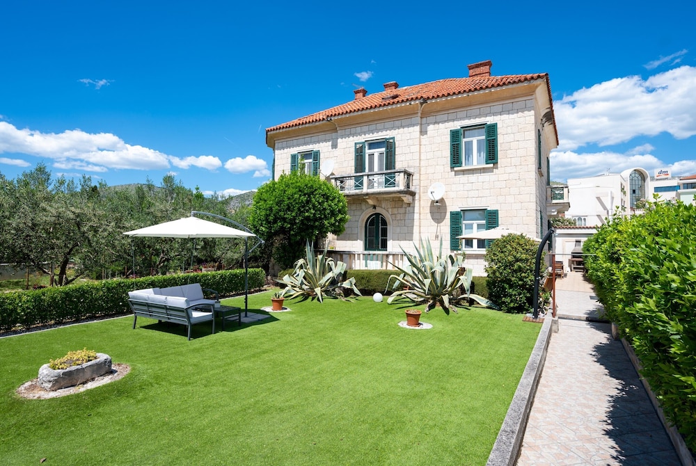 Villa Celio Cega