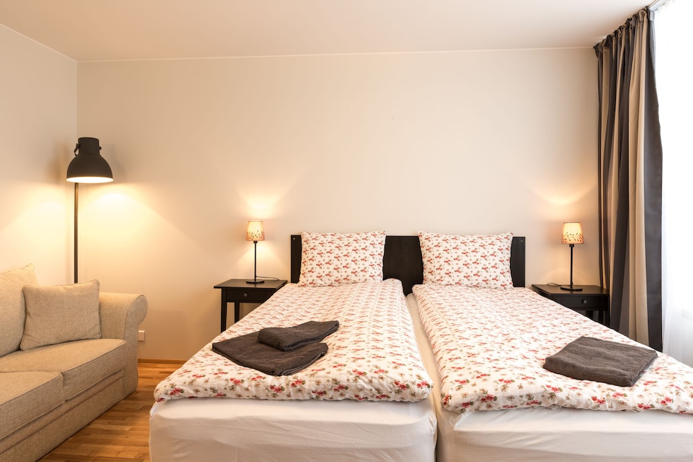 Guesthouse Garun, Skolavellir