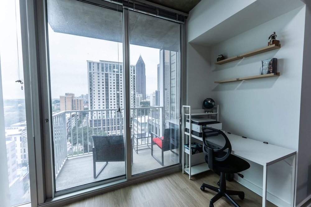 Midtown Luxepad 1b1b Rooftop Lounge Pool Gym Xbox