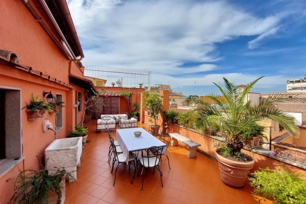 New La Colombaia a Perfect Spacious Rome Penthouse Just Steps From the Spanish Steps