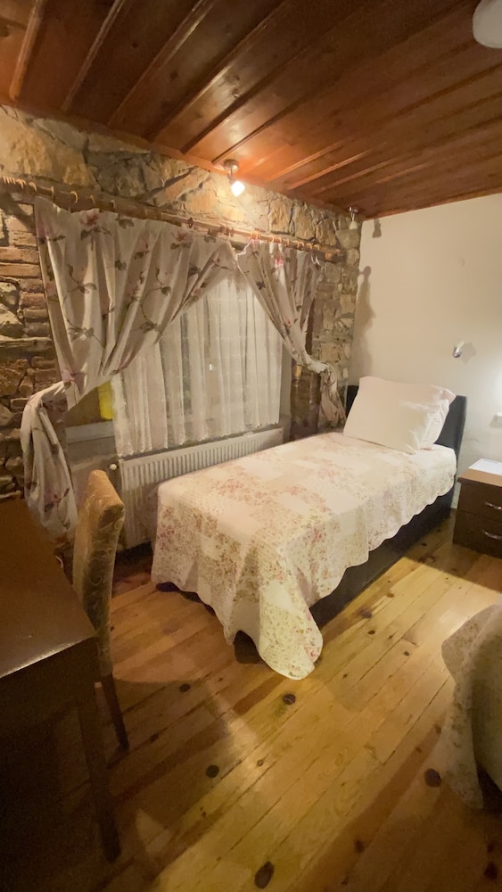 Fulya Pension