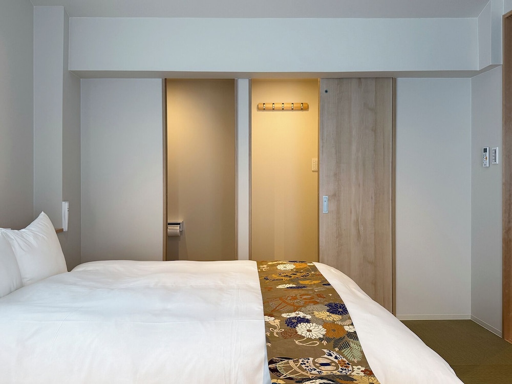 bHotel Miyajima Omotesando 32