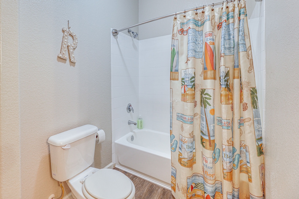 First-floor Condo w/ Pool Access in Mesa!