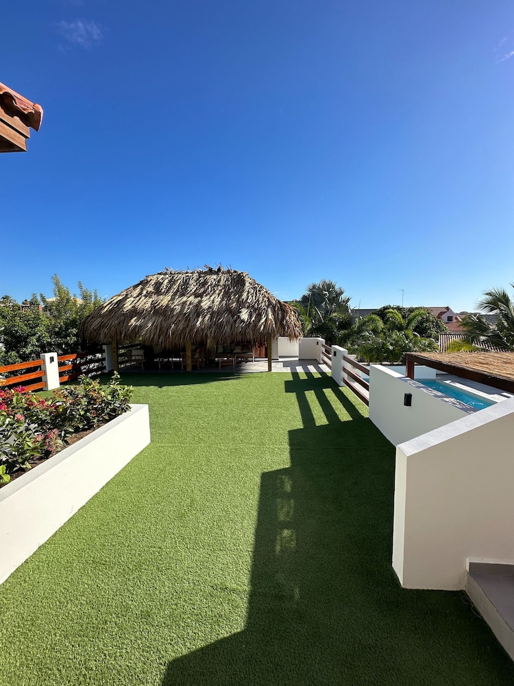 Luxurious Villa Blou, Steps From Beach Jan Thiel
