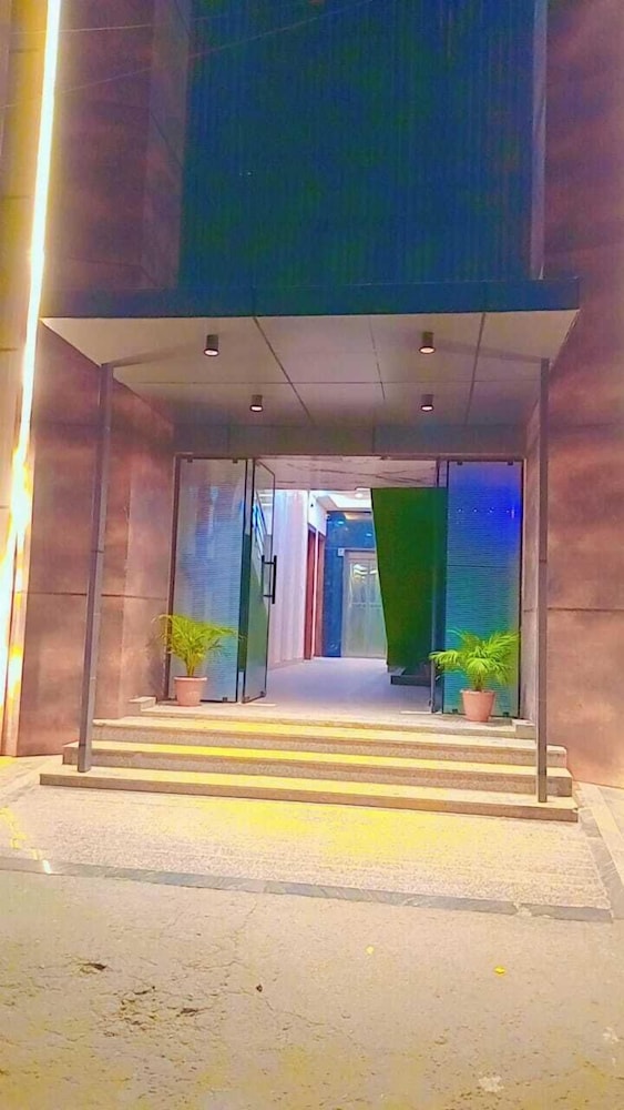 Hotel Mango Tree, Vrindavan