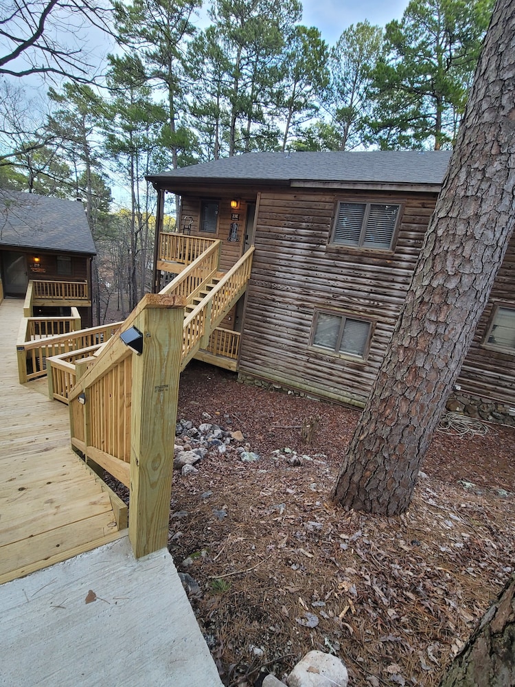 The Bear Den