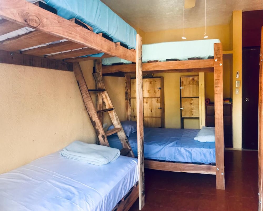 Kaya Hostal Apartments - Hostel - Property Image 3