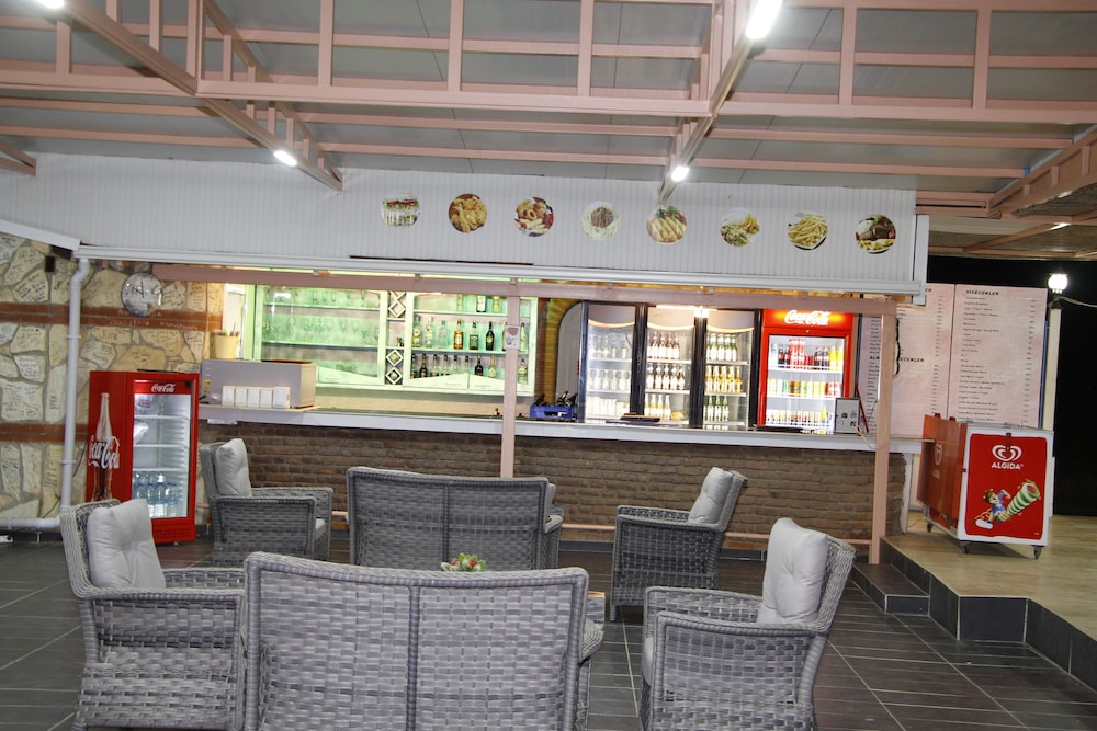 Sunset Village Apart Otel - Image 81