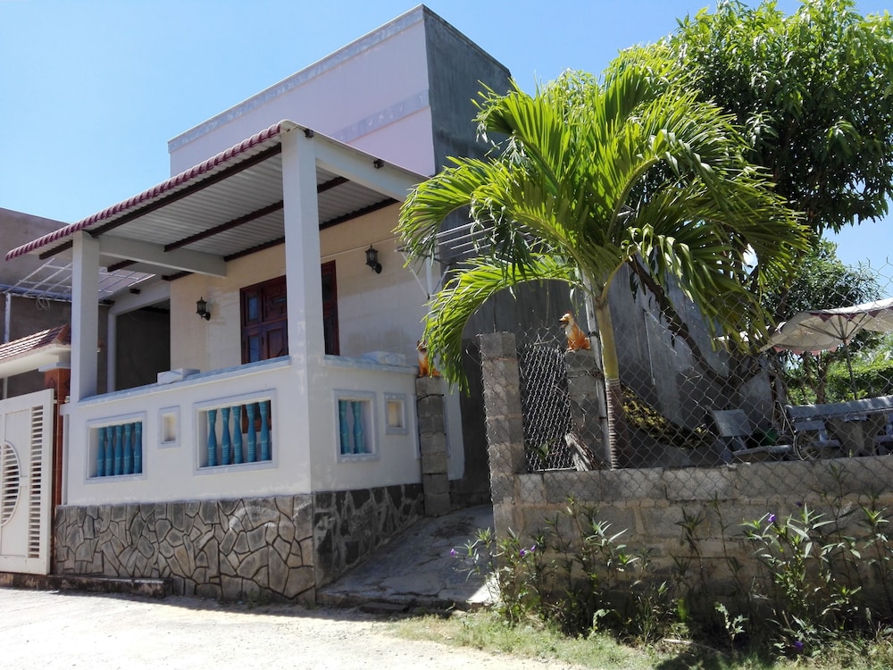 The House 17 1