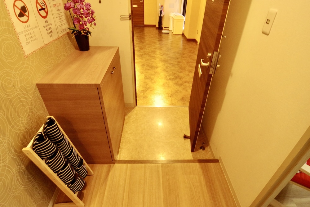 Nipponbashi Art Hotel