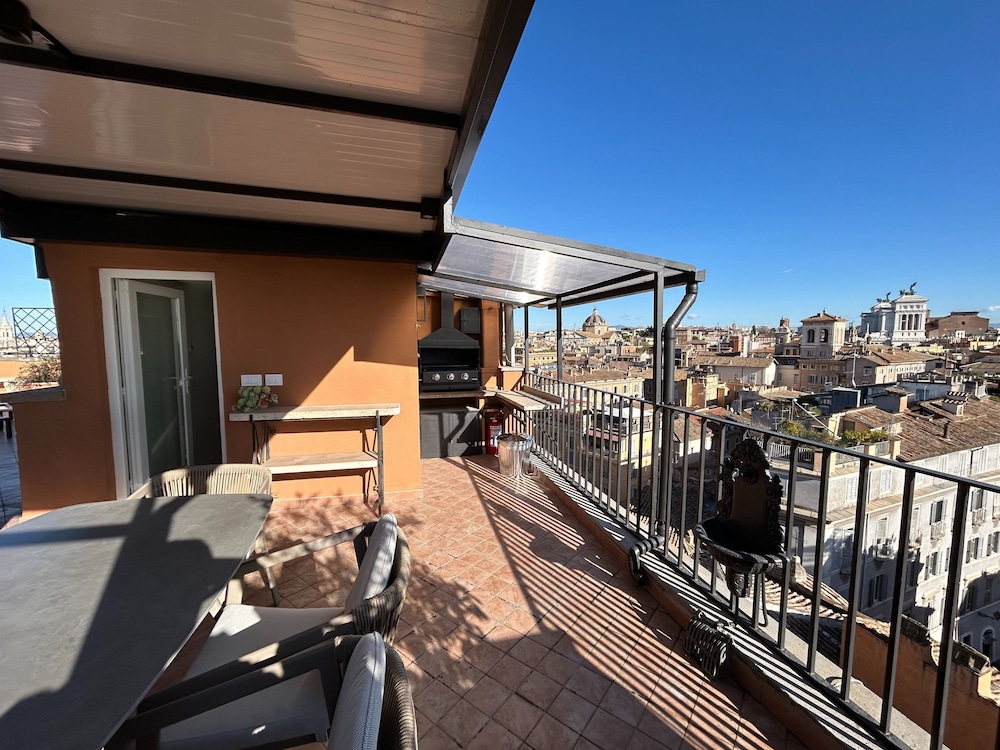 Arenula16 - Penthouse With 360 View Terrace