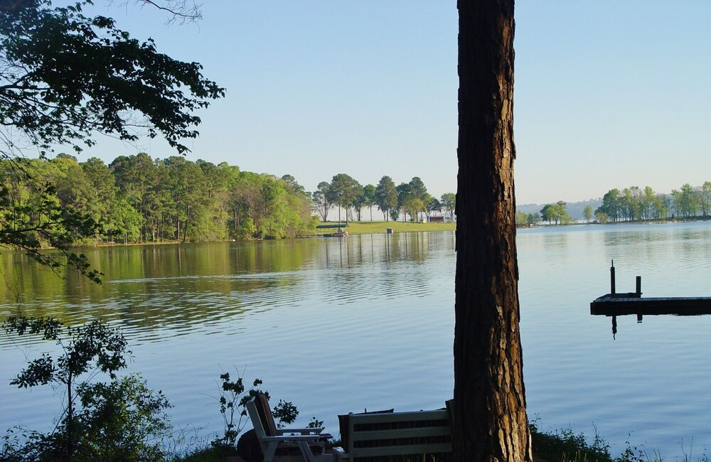 Frankston Home W/deck Fishing on Lake Palestine! - Property Image 4