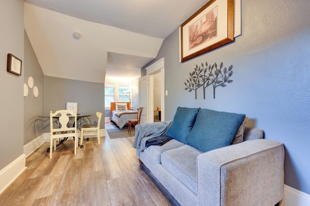 Historic Jacksonville Retreat ~ 2 Mi to Downtown!