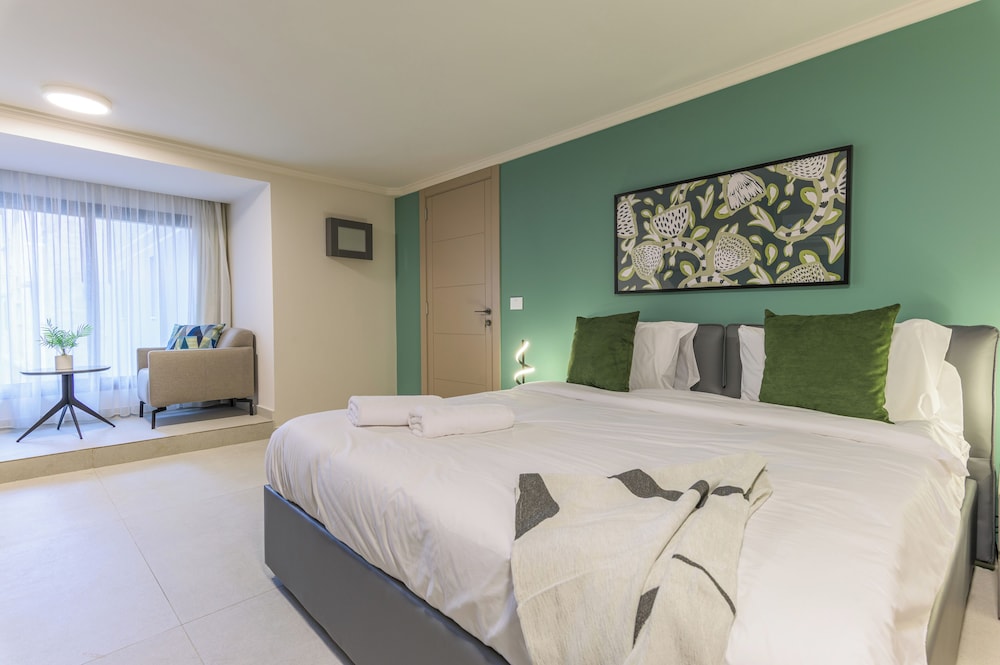 CityZen - Boutique Studios in Achrafieh