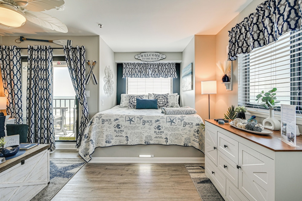 Pools, Hot Tubs & Ocean Access: Myrtle Beach Condo