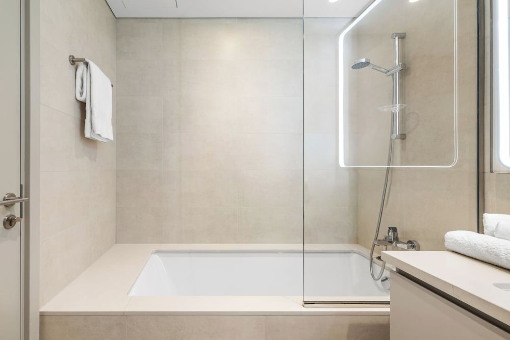 Serene 1BR Escape with Burj Khalifa View