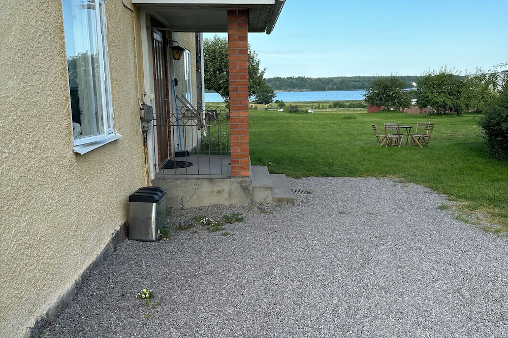 Scenic by the sea Patterdale Apartments