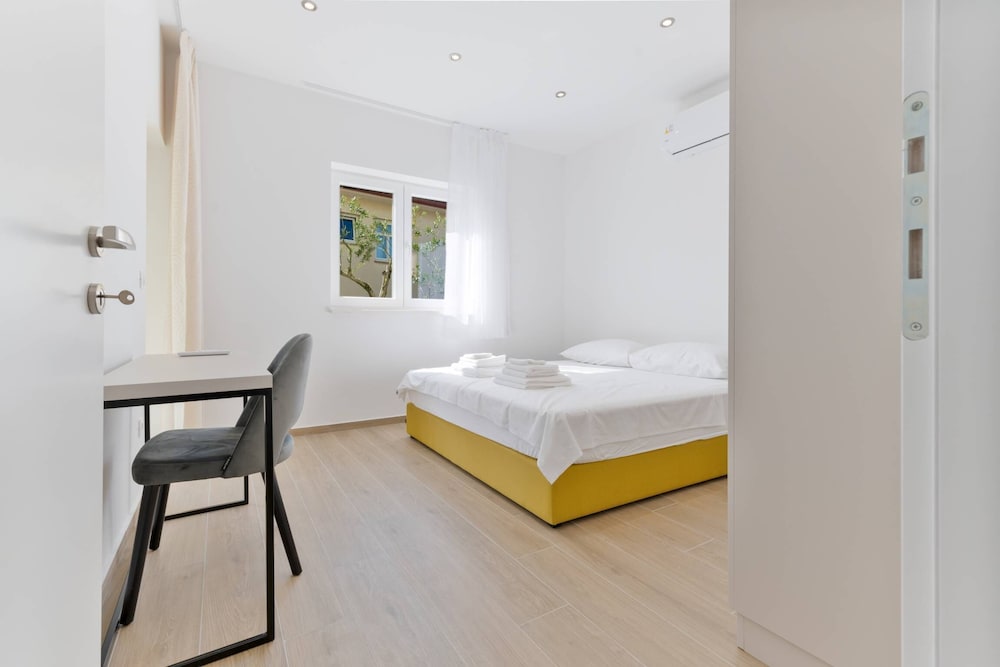 Luxury Living at Horizon Retreat