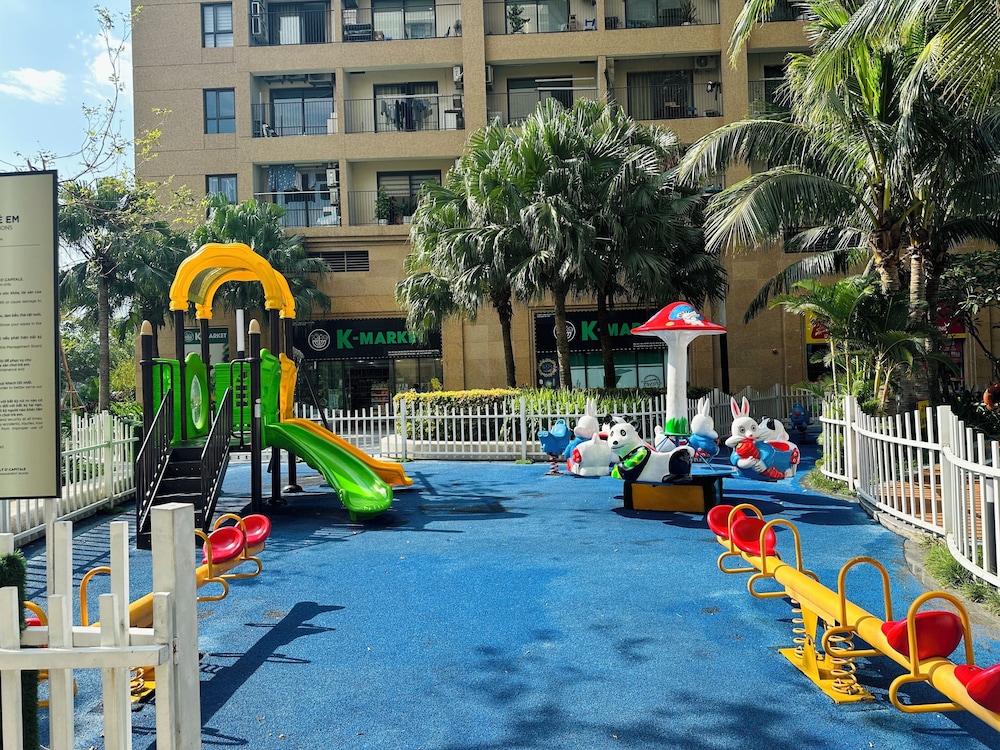 Hagi APT - Vinhomes D'Capitale in Ha Noi