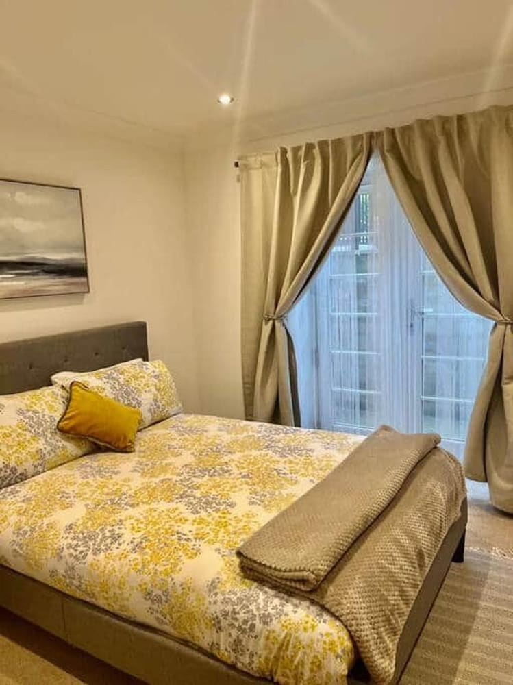 Charming 1-bed Apartment in Banbury view 3