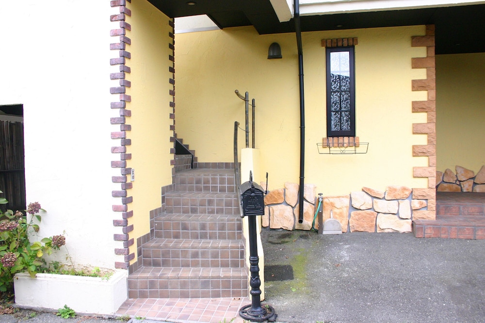 916 Travel Inn