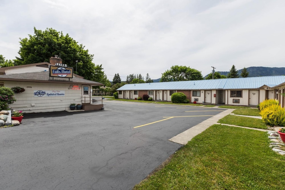 Falls Motel