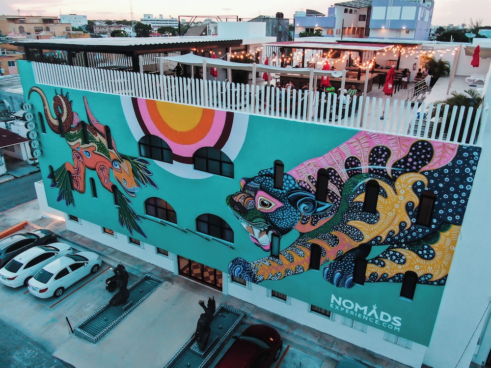 Hotel Nomads Co-Working & Co-Living - Image 1