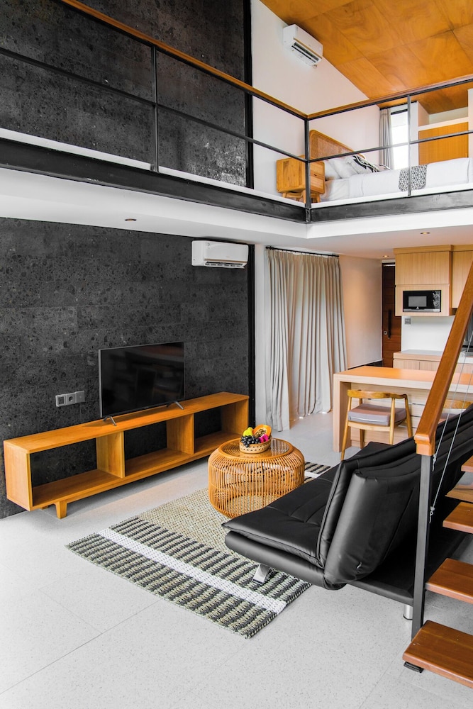 Kammara Loft - Cosy stay in Canggu
