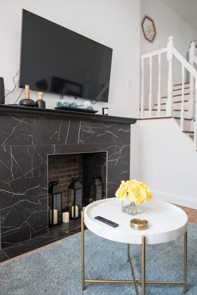 Central Park Studio With Sleeping Loft