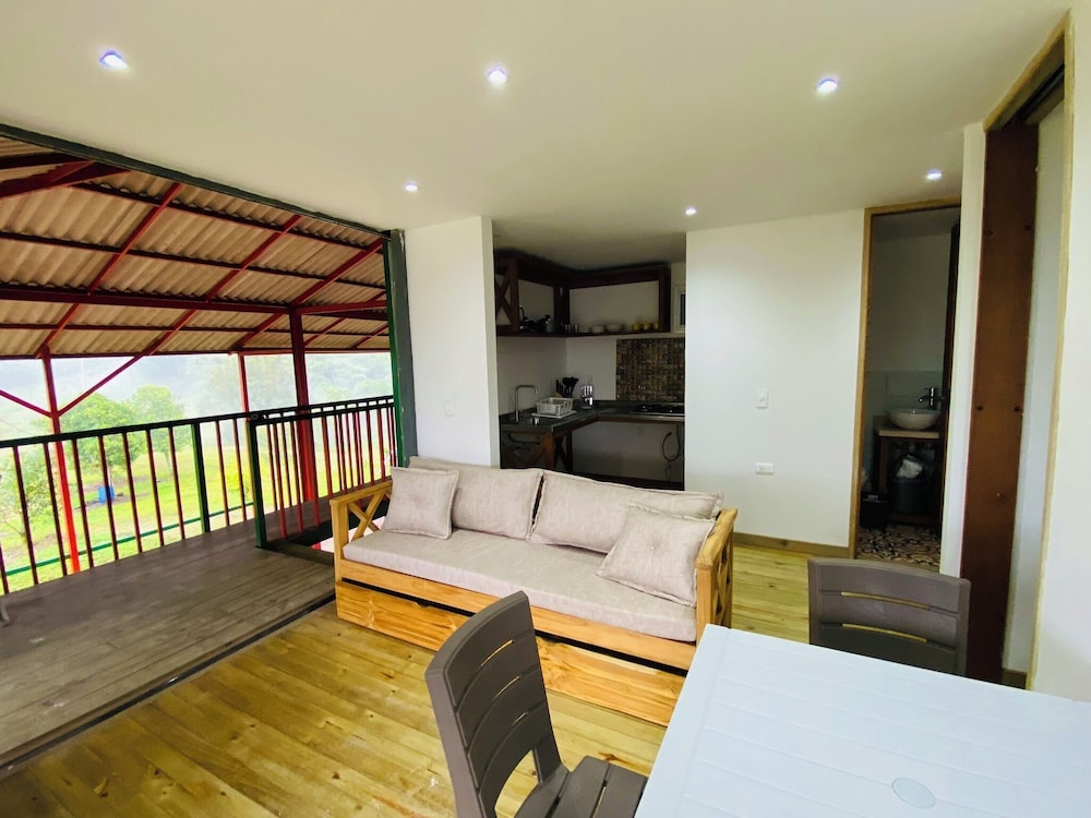 Eco hotel primavera