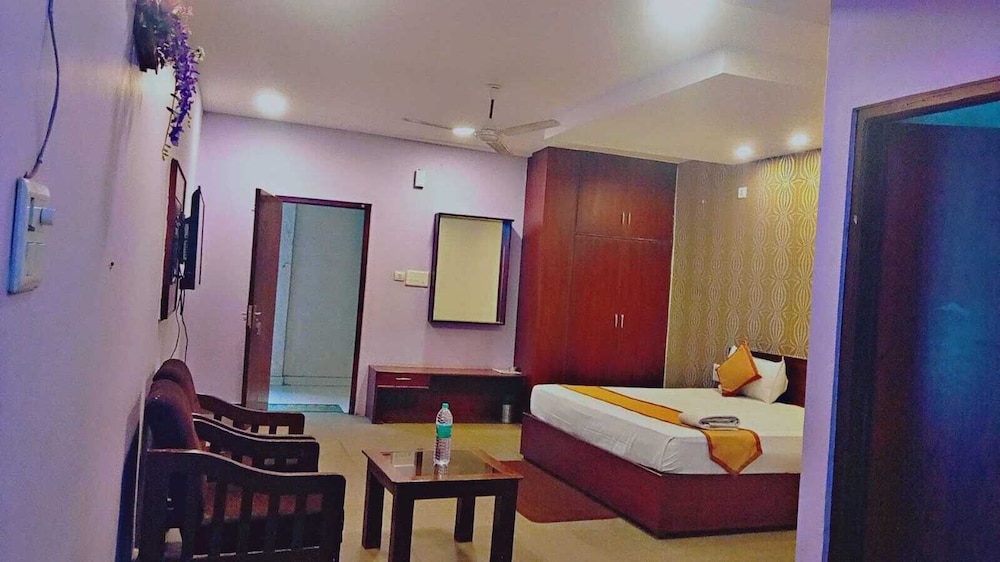 Diamond Vaishali