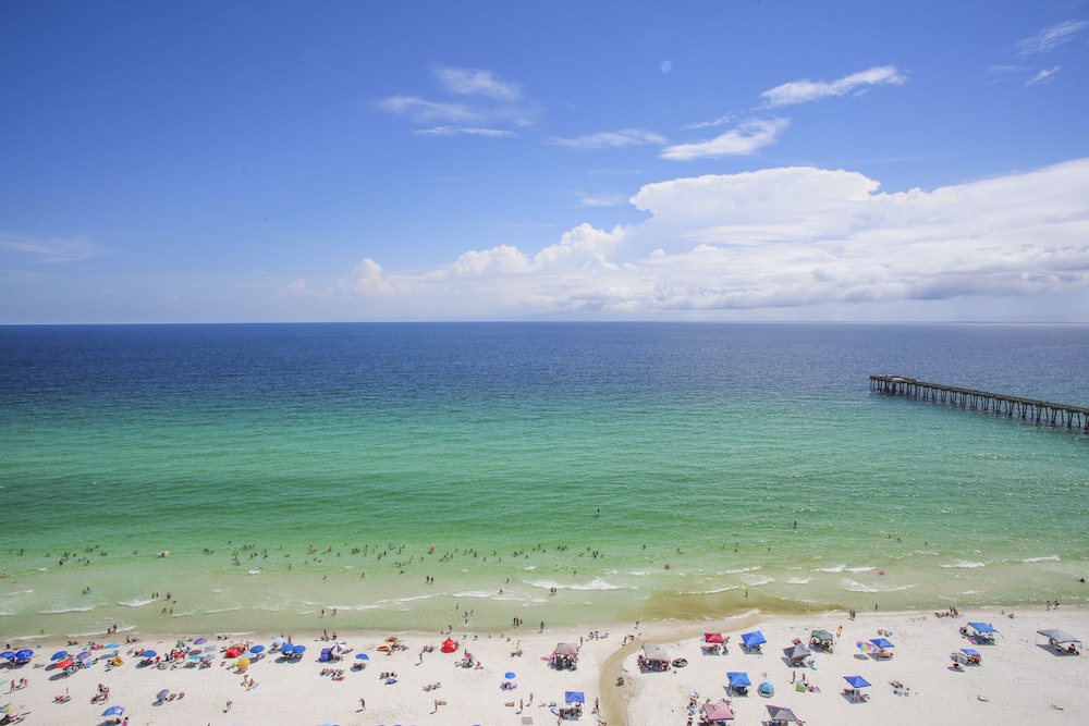 Calypso Beach Resort by Panhandle Getaways