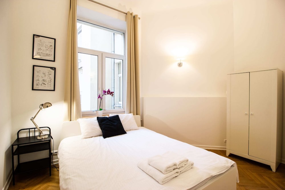Kopernika Srodmiescie Apartment