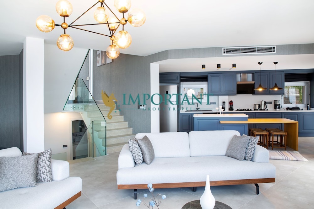 İmportantTravel BD4123 5Bedroomed Villa