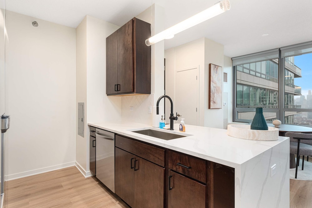 Fulton Group Stay 2 Apartments Skyline Views