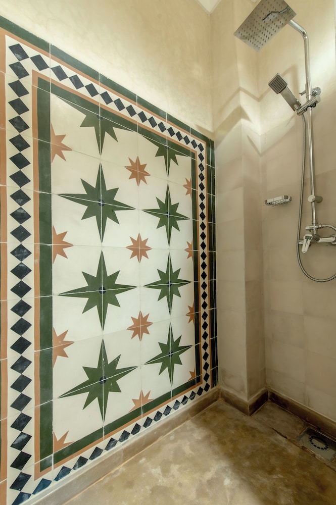 riad dar yousra