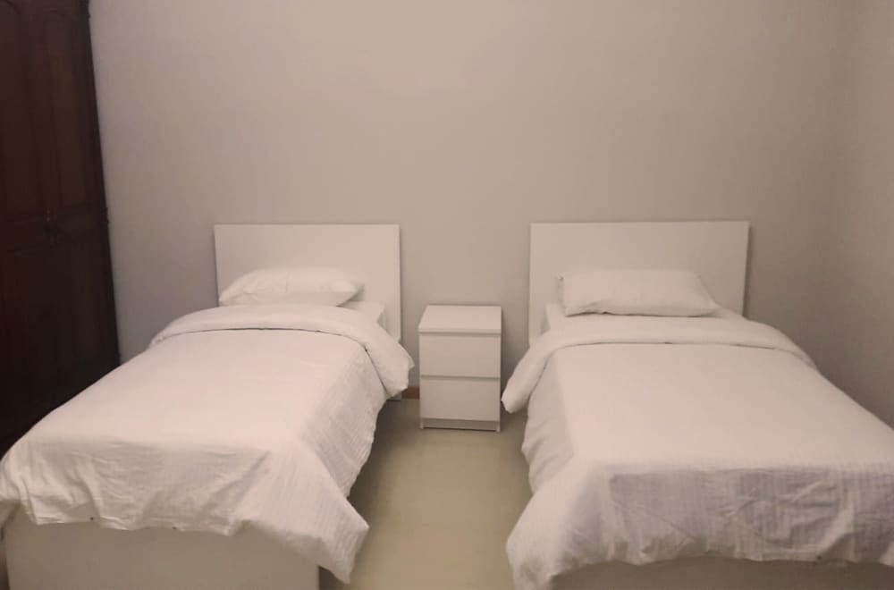Al Faris Suite 2