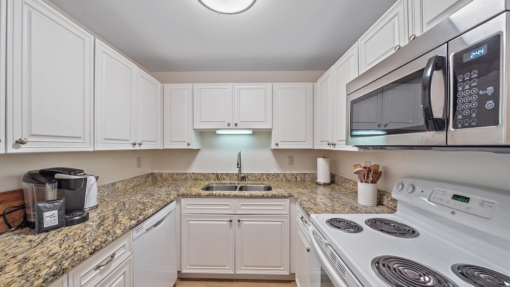 Sole Retreat 2 Bedroom Condo